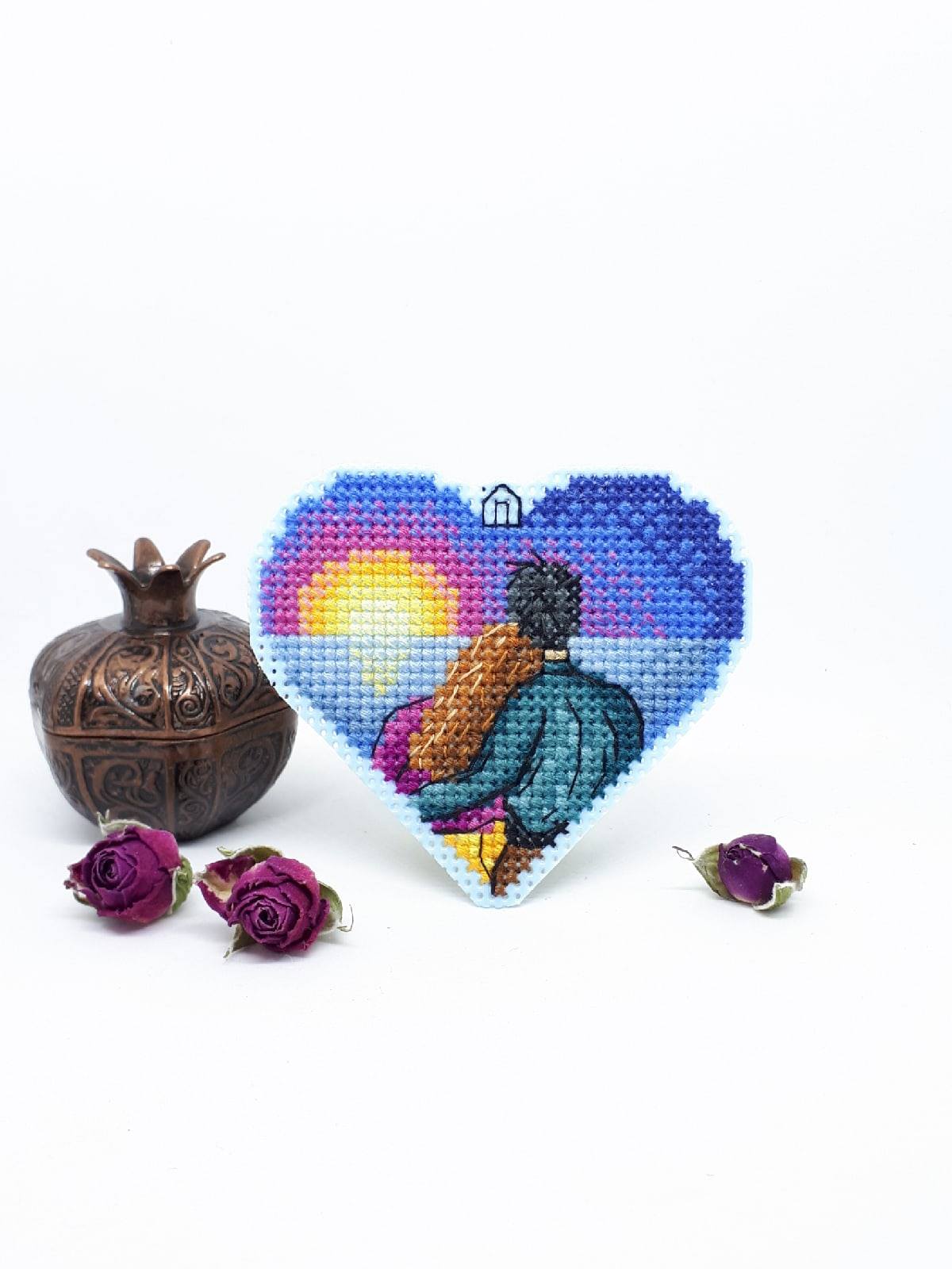 embroidery_romantic love