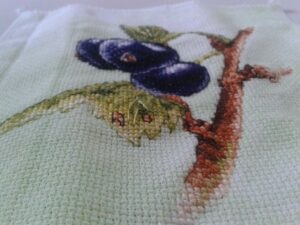 Blackcurrant embroidery detail