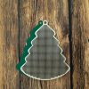 wooden_base_christmas_tree