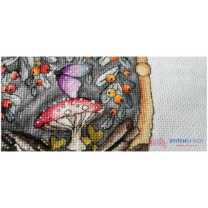 Nested-in-a-frame-embrioidery